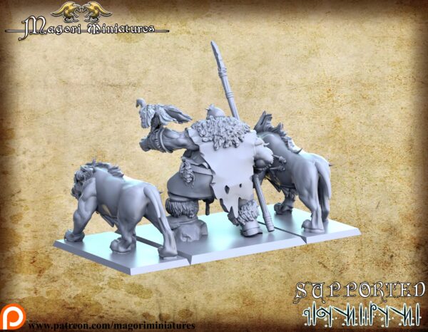 14328aa2b5d58de74cbd3eab41637079.jpg Ogre hunter and Sabertooth - Magori Miniatures