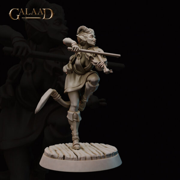 Female Tiefling Bard - Violon